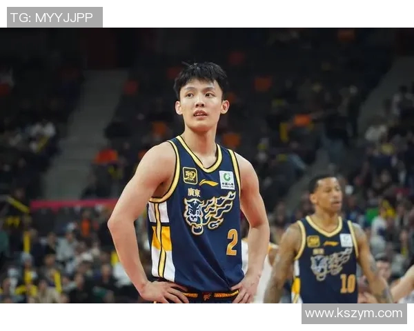 2020年CBA季后赛广东队与广厦队激战回顾与精彩瞬间分析